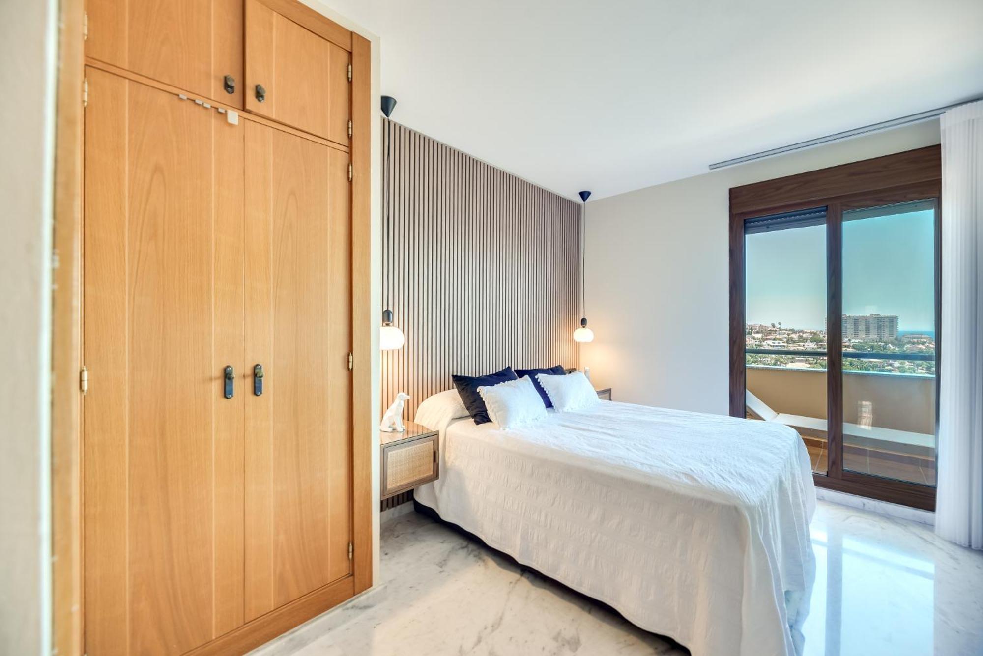 Luxury 4Bdr Penthouse With Sea Views Lägenhet Benalmádena Exteriör bild