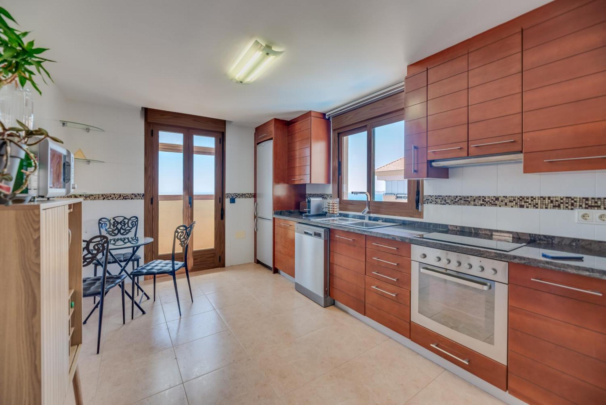 Luxury 4Bdr Penthouse With Sea Views Lägenhet Benalmádena Exteriör bild